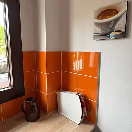 1 Bed-sleeps 2-gardens-pool-10 Min To Denia